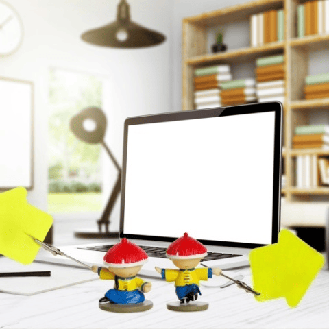 The Palace Museum Imperial Bodyguard Desktop Memo Holder