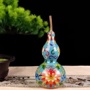 The Cloisonne Copper Gourd with Enamel Inlay Decorative Ornaments