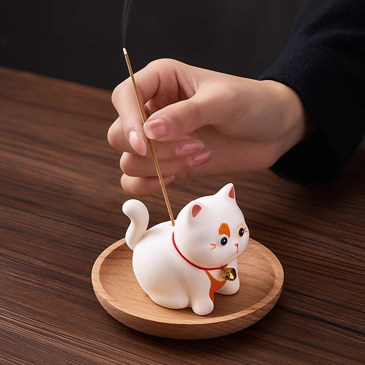 Shangxinle Forbidden City Cat Thread Incense Sandalwood Ornament