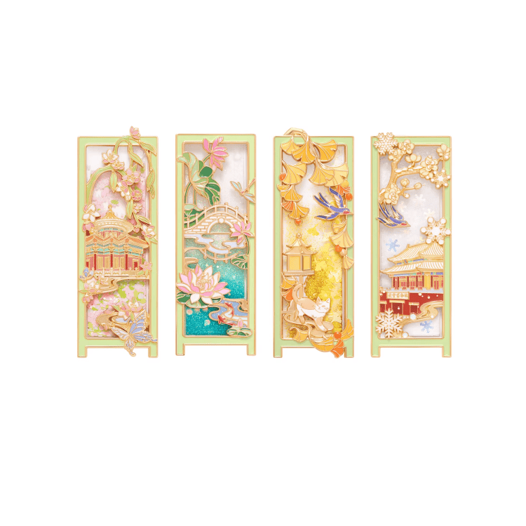 The Palace Museum Forbidden City Four Seasons Flowing Sand Magnet