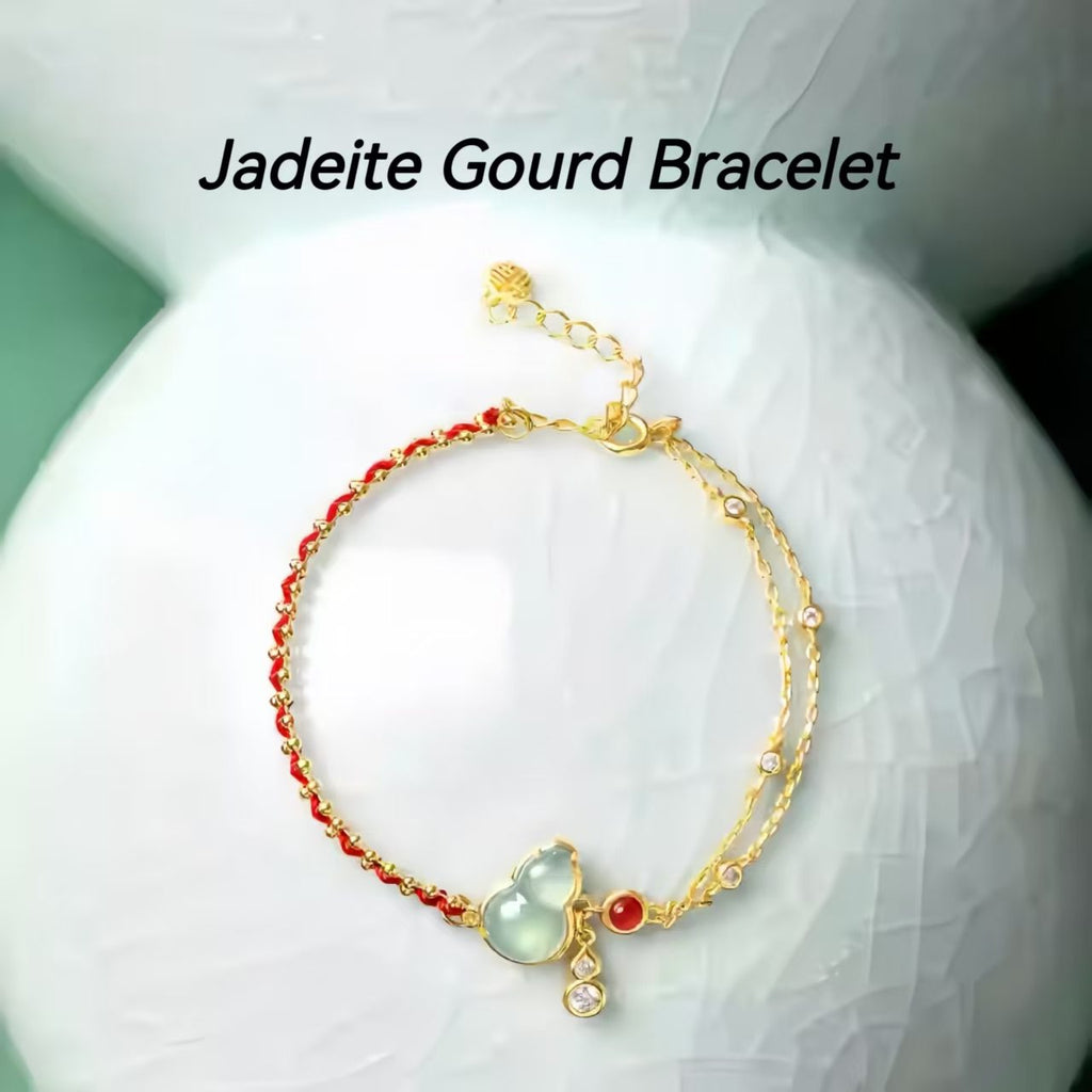 The Palace Museum Jade Gourd Pendant Bracelet Necklace Gift Set