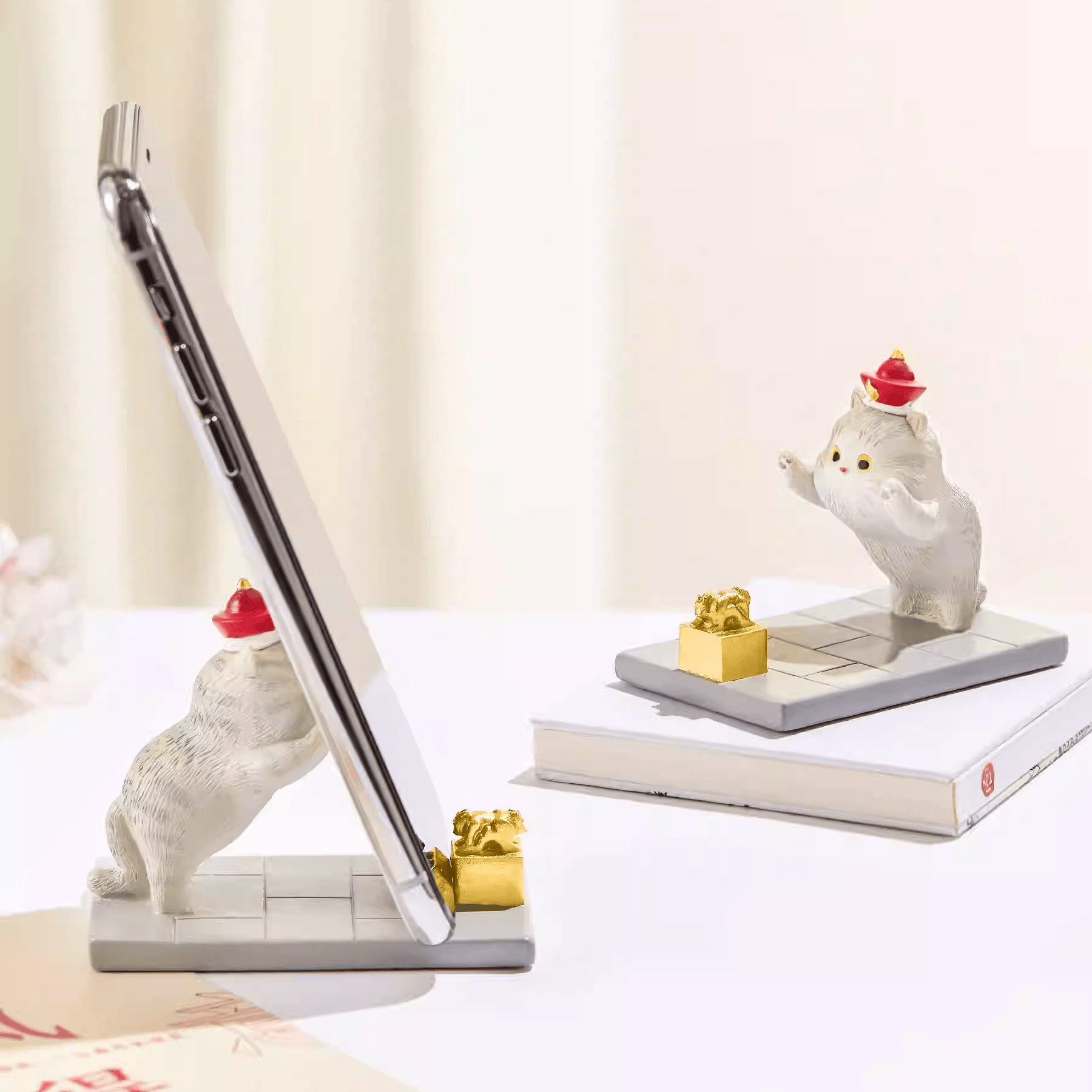 The Palace Museum Cat Embracing Imperial Seal Phone Stand