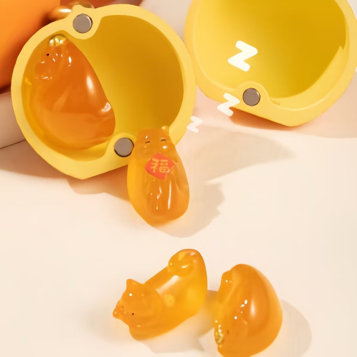 The Palace Museum Cat Auspicious Fruits Desktop Ornament