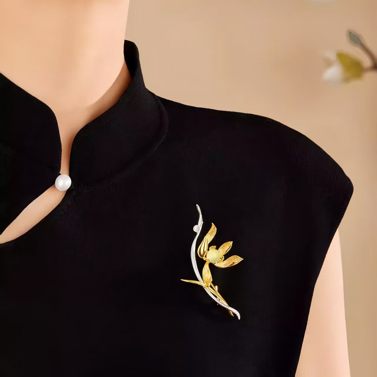 The Palace Museum Orchid Brooch