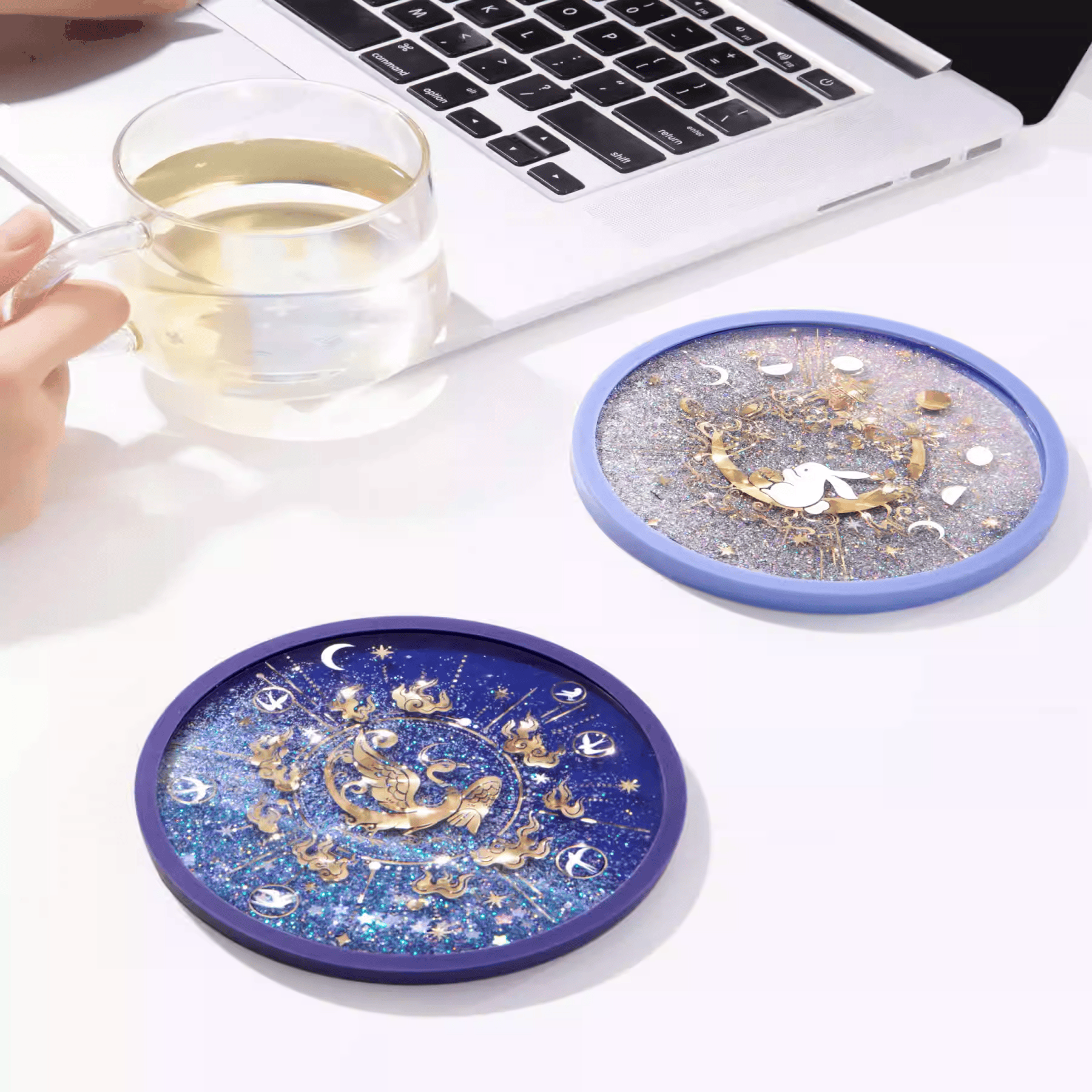The Palace Museum Golden Crow & Jade Hare Shifting Sand Silicone Coaster