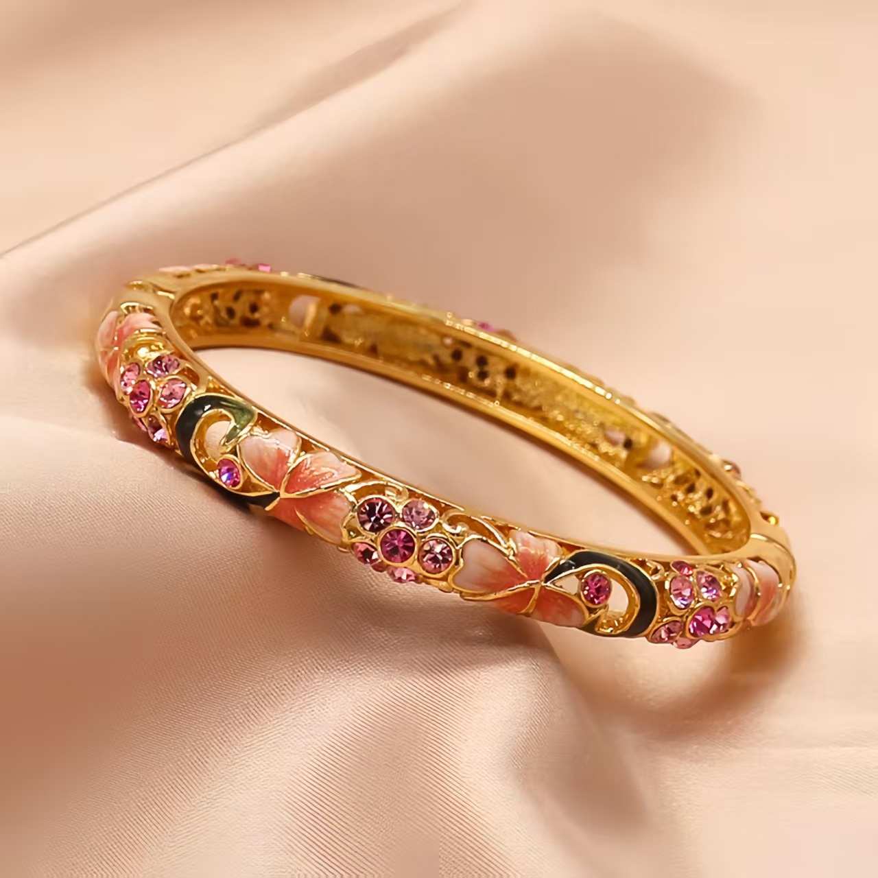 The Cloisonne Enamel Bracelet Slim Band with Round Open Clasp Women's