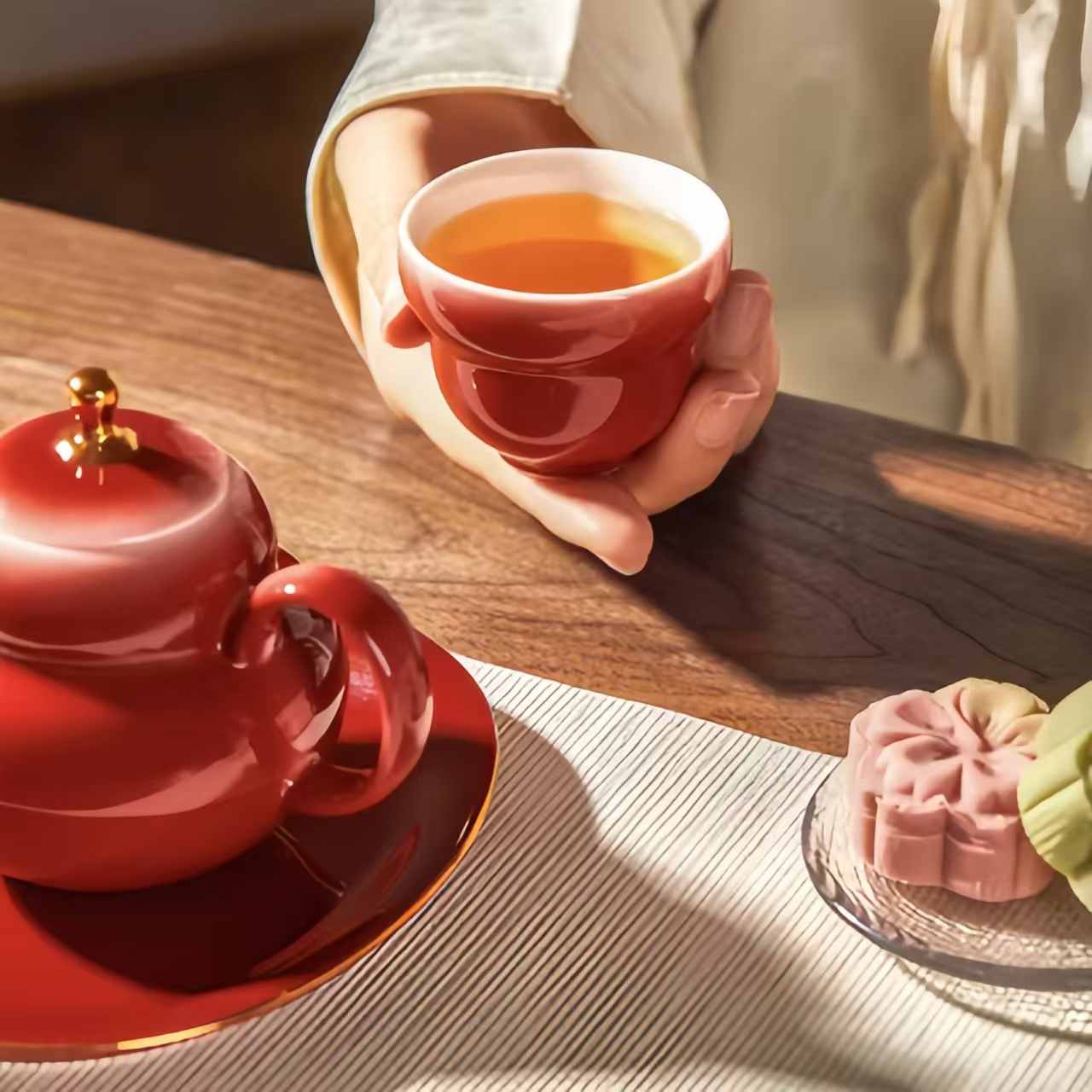 The Palace Museum Hongyun Fulu Lamb's Fat Jade Clay Teaware Set