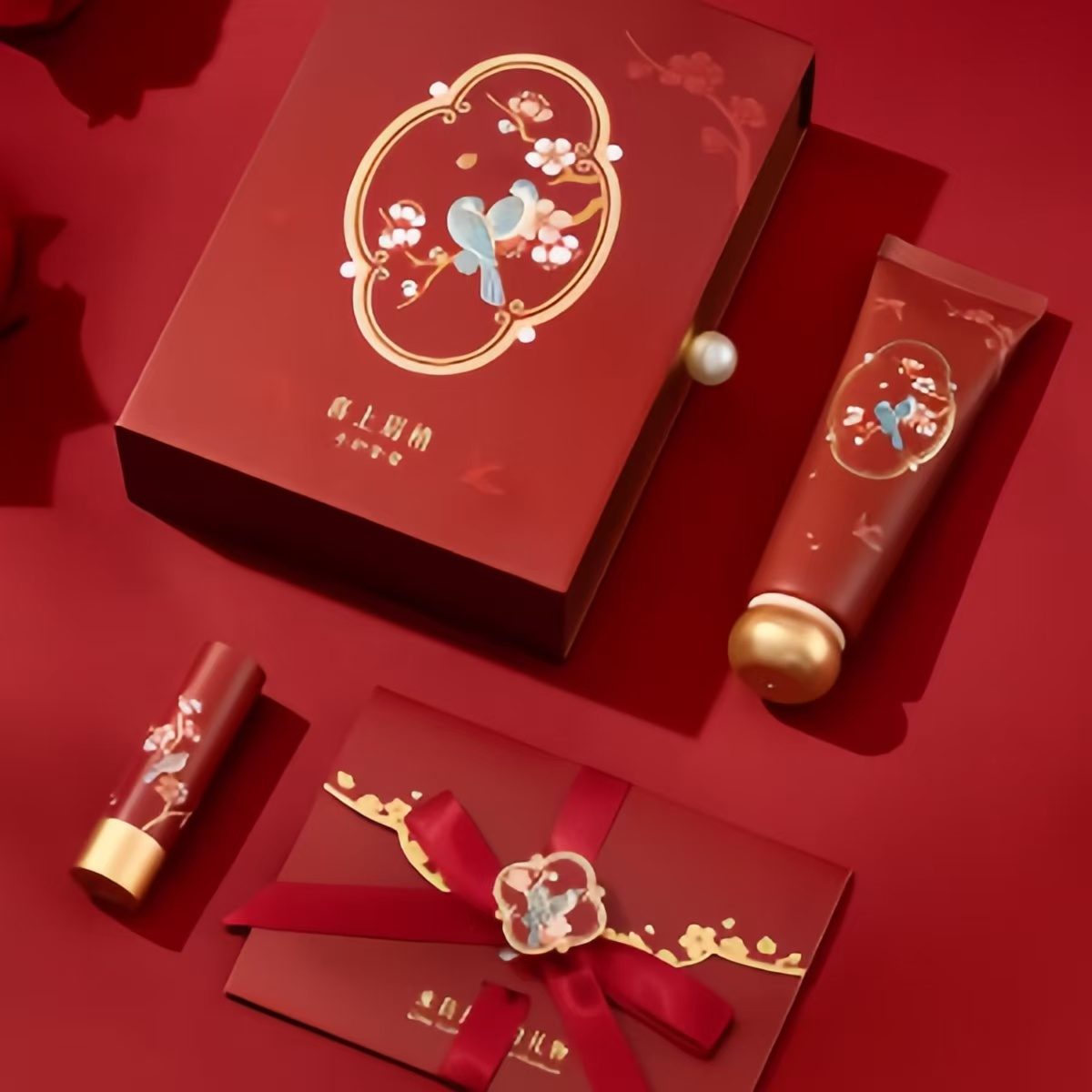 The Palace Museum Joyful Hand Cream and Lip Balm Gift Set