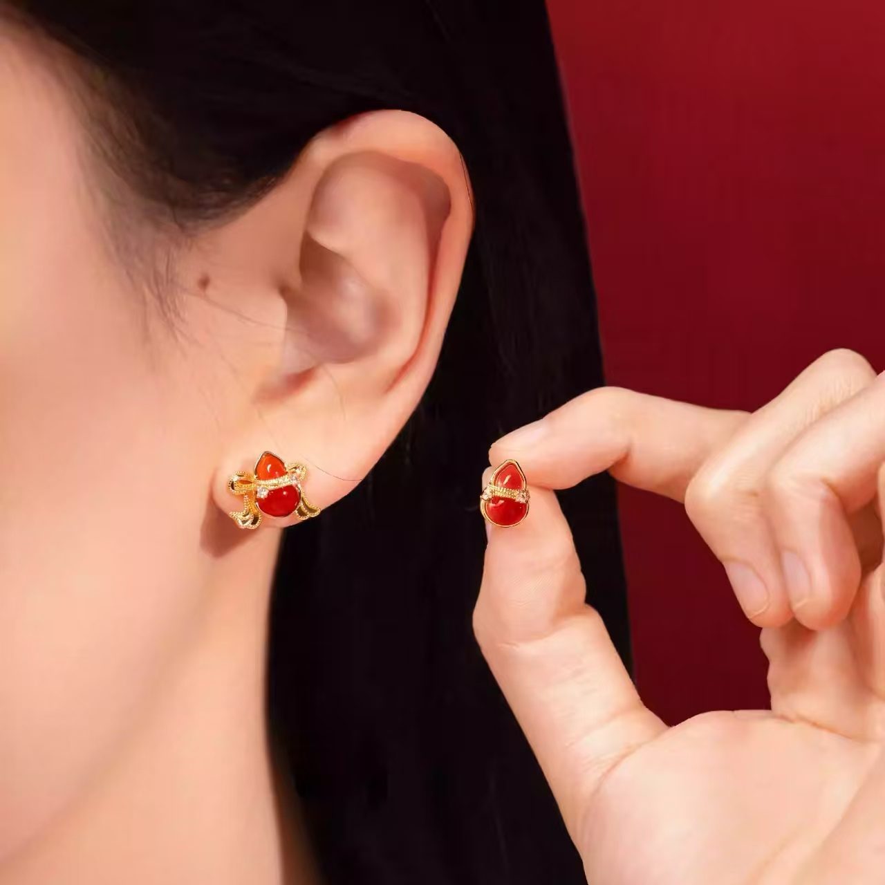 The Palace Museum Fu Lu Xin Xi Gourd Earrings