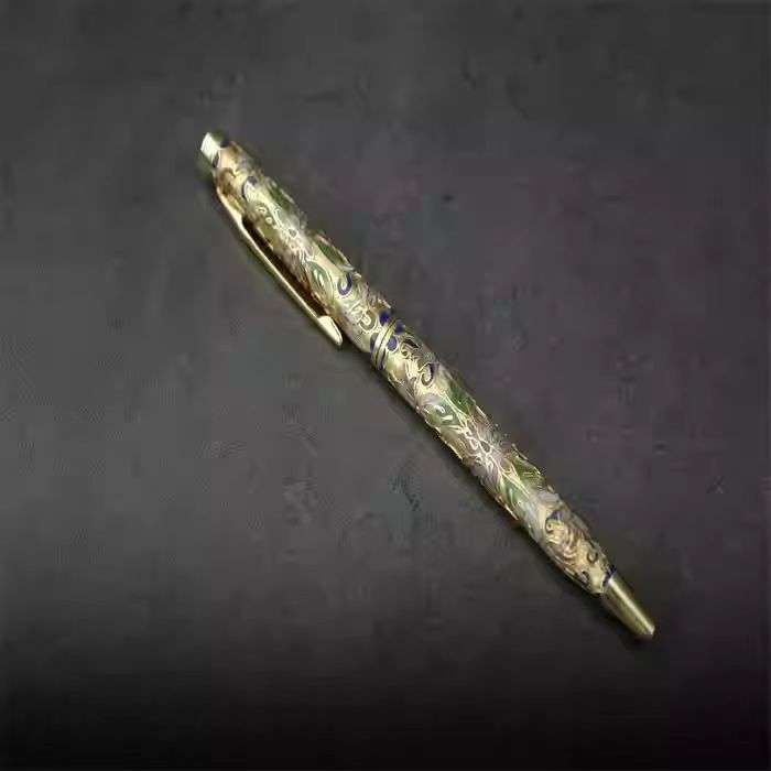 The Cloisonne Enamel Gold-Ground Swirl-Pattern Ballpoint Pen