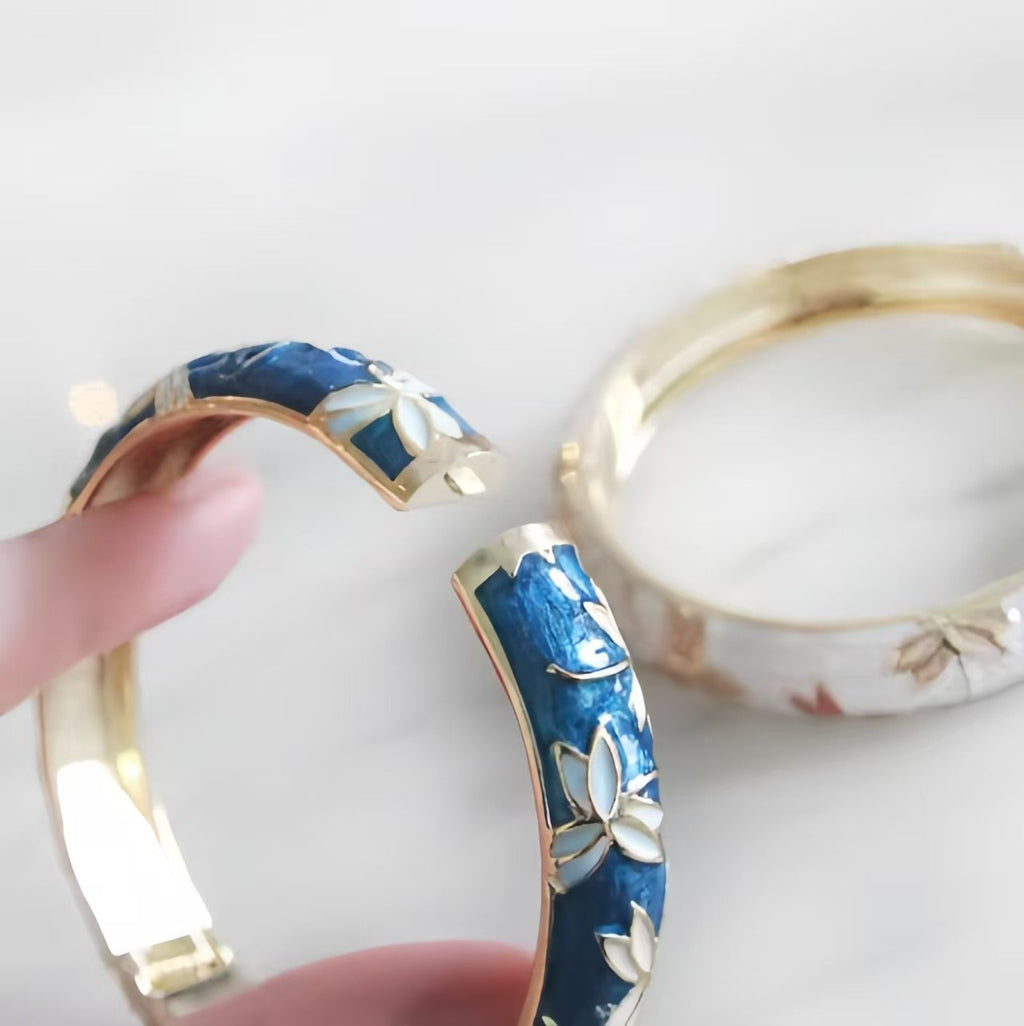 The Cloisonne Blue Dragonfly Carved Red Maple Leaf Bracelet Women's