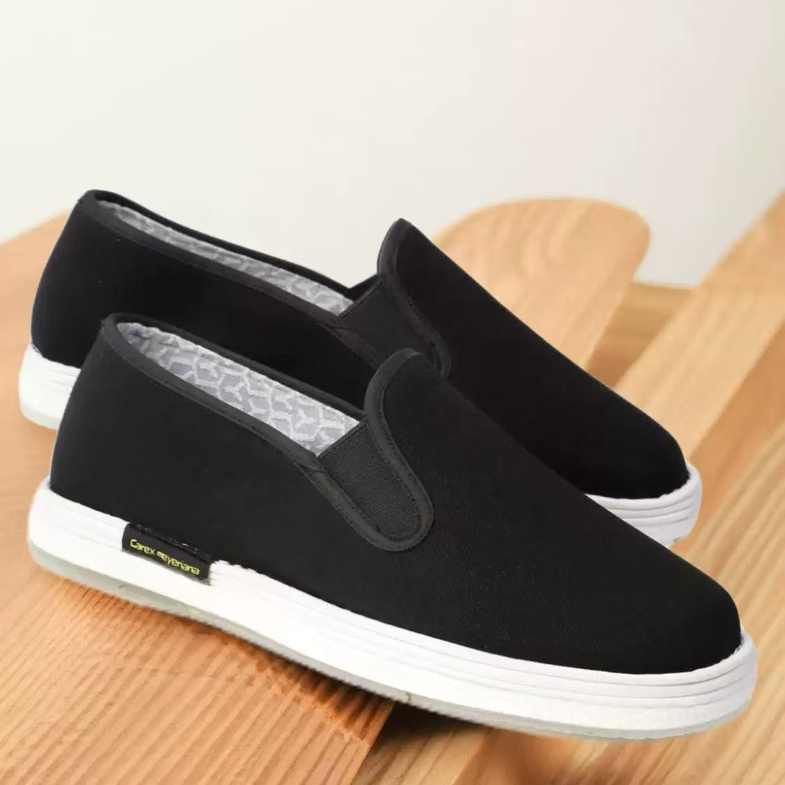 NeiLian Sheng  2025 Fall/Winter New Arrival Ula Grass Thick Sole Cloth Men's Shoes