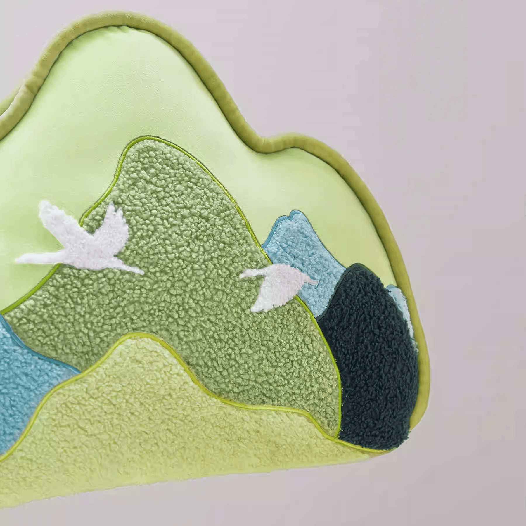 The Palace Museum Thousand Li of Rivers and Mountains Cushion