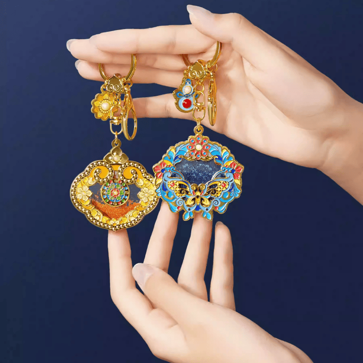 The Palace Museum Chased Ruyi Scepter & Pearl-Jade Quicksand Keychain