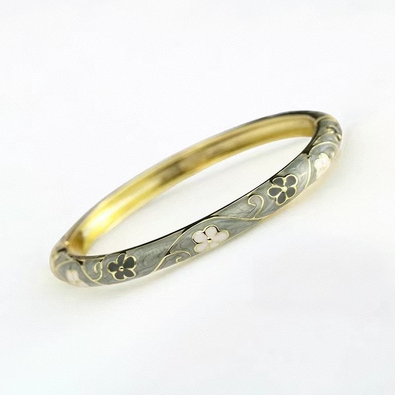 The Cloisonne Enamel Bangle with Delicate Band & Floral Pattern Women's