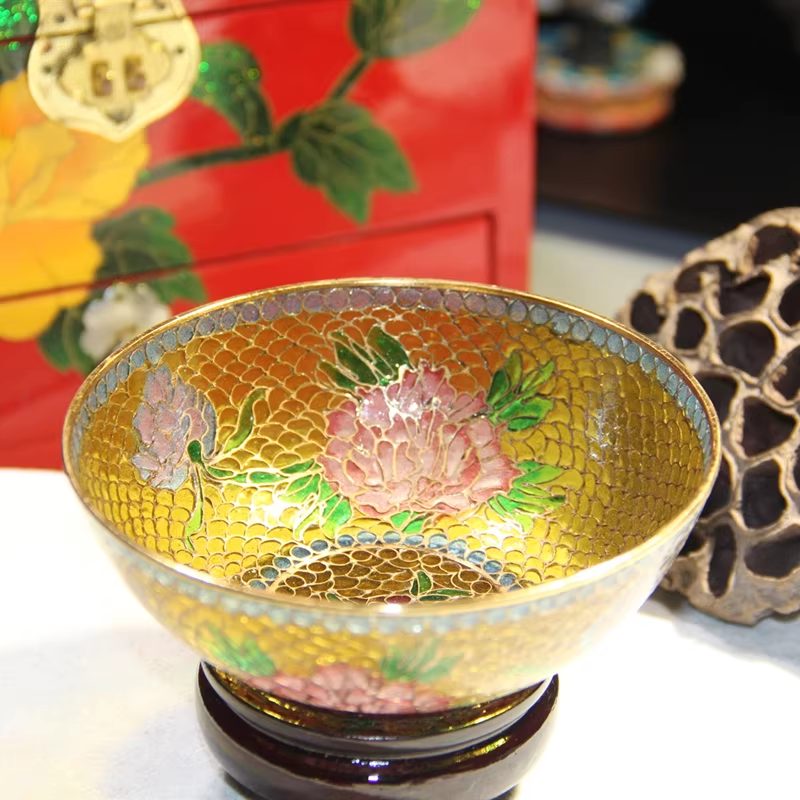 The Cloisonne Enamel Fortune-Attracting Transparent Blue Bowl