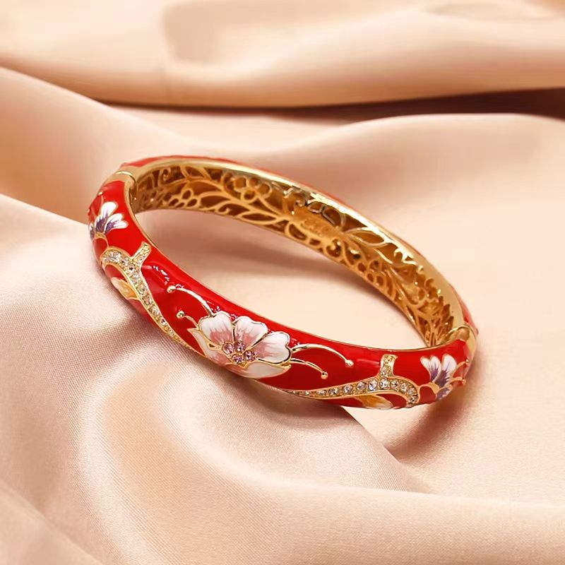 The Cloisonne Enameled Bangle with Double-Layer Push-Button Clasp Women's