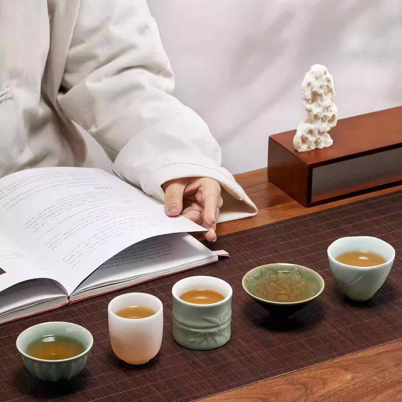 The Palace Museum Grand Elegance Gentleman's Host Cup Tea Set