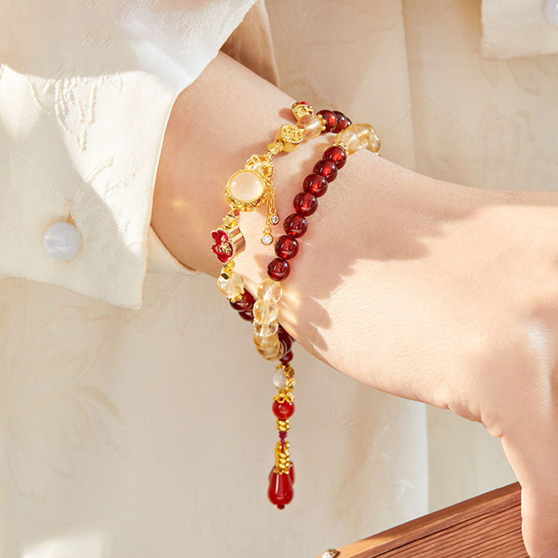 The Palace Museum Yellow Topaz Garnet Bracelet