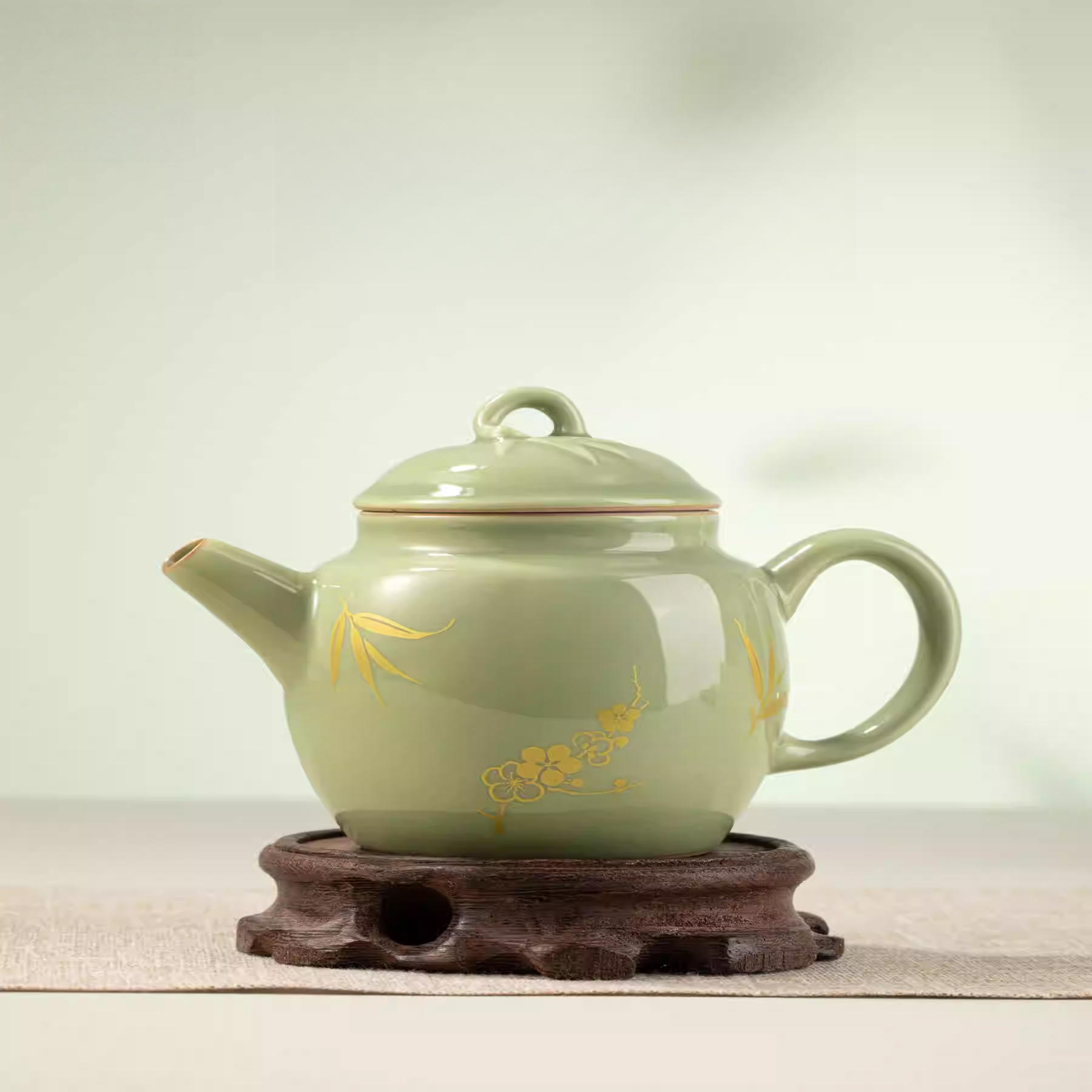 The Palace Museum Plum and Bamboo Elegance Tea Set