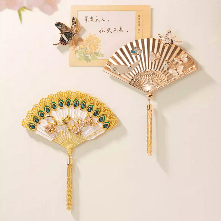 The Palace Museum Feather Fan Fridge Magnet