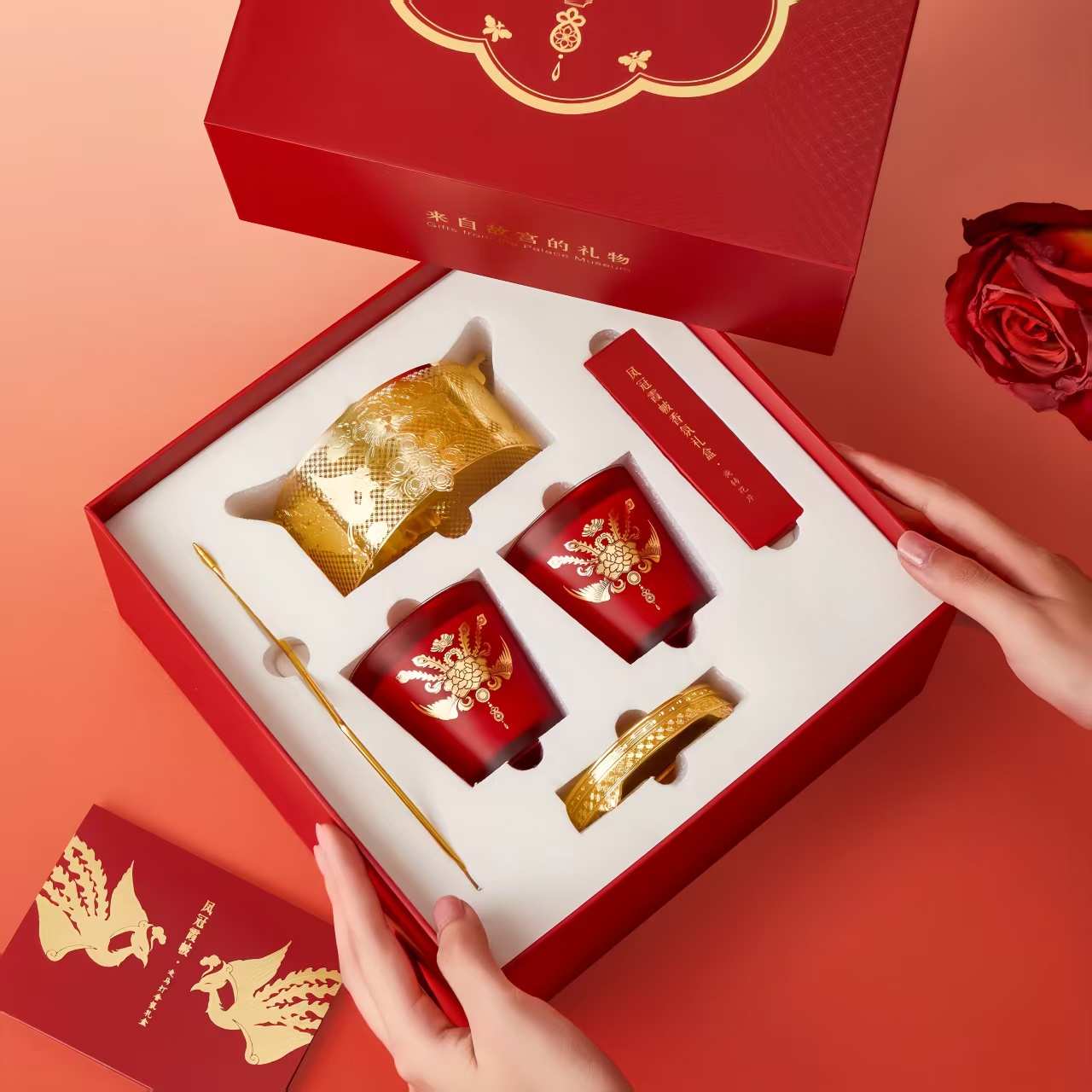 The Palace Museum Phoenix Coronet Scented Candle